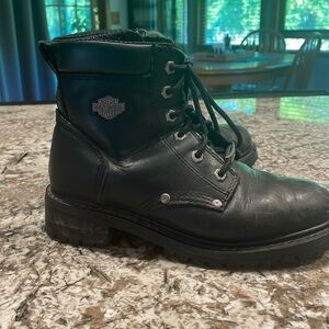 Womens HD boots